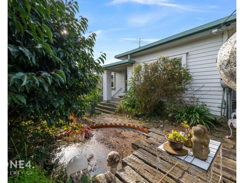 12 Burnett Street, New Norfolk TAS 7140