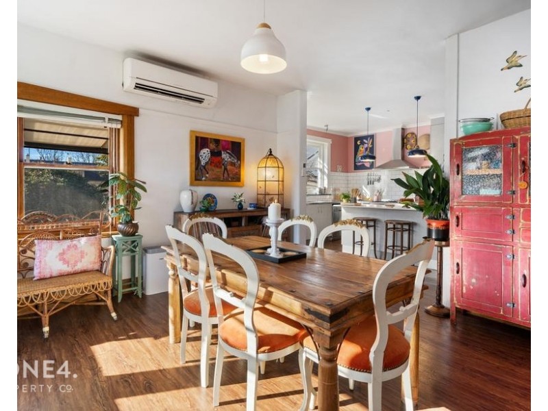 12 Burnett Street, New Norfolk TAS 7140