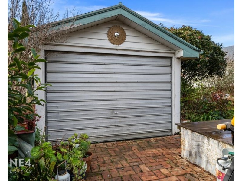 12 Burnett Street, New Norfolk TAS 7140