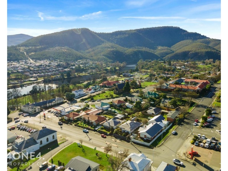 12 Burnett Street, New Norfolk TAS 7140