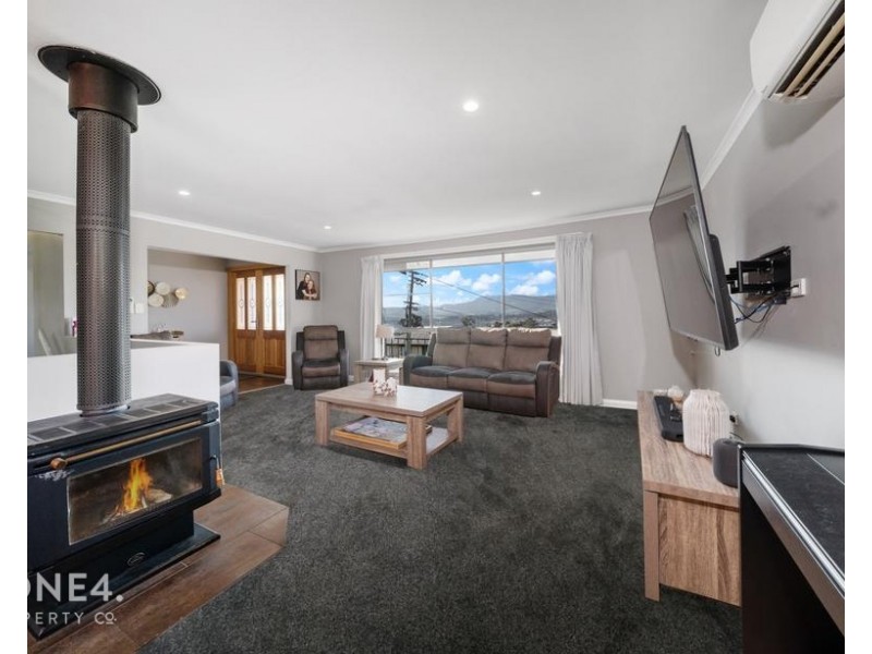 38 Sunshine Road, Austins Ferry TAS 7011