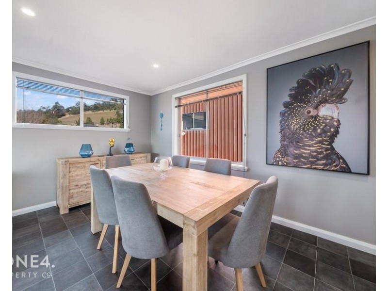 38 Sunshine Road, Austins Ferry TAS 7011