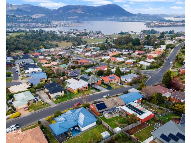 38 Sunshine Road, Austins Ferry TAS 7011