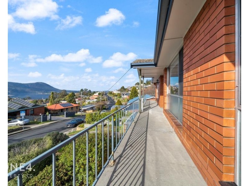 38 Sunshine Road, Austins Ferry TAS 7011