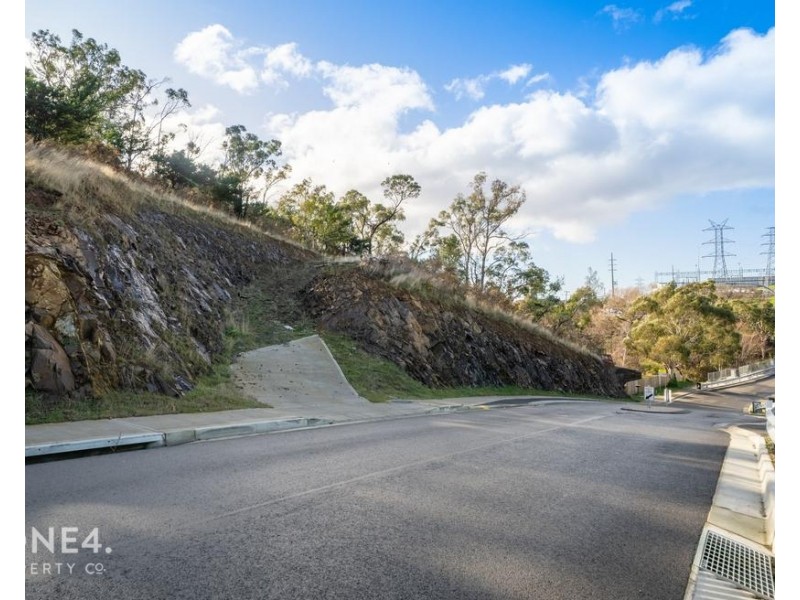 4 Kiewa Rise, Lenah Valley TAS 7008
