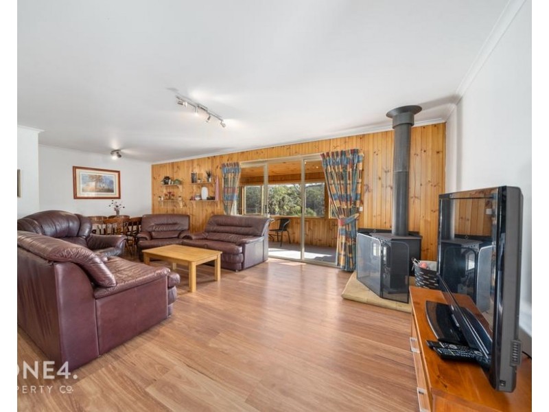 46 Wades Road, White Beach TAS 7184