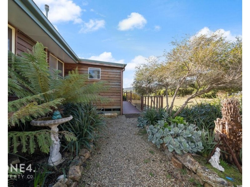 46 Wades Road, White Beach TAS 7184