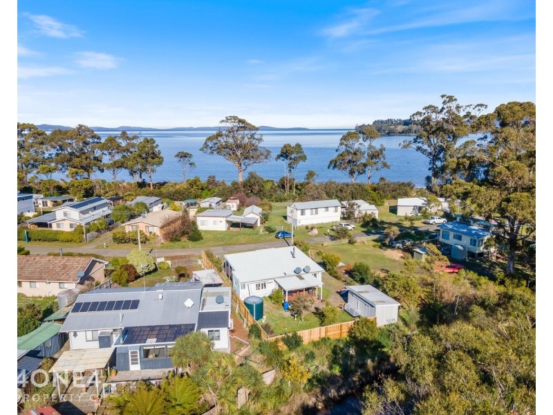 38 Lovering Avenue, Verona Sands TAS 7112