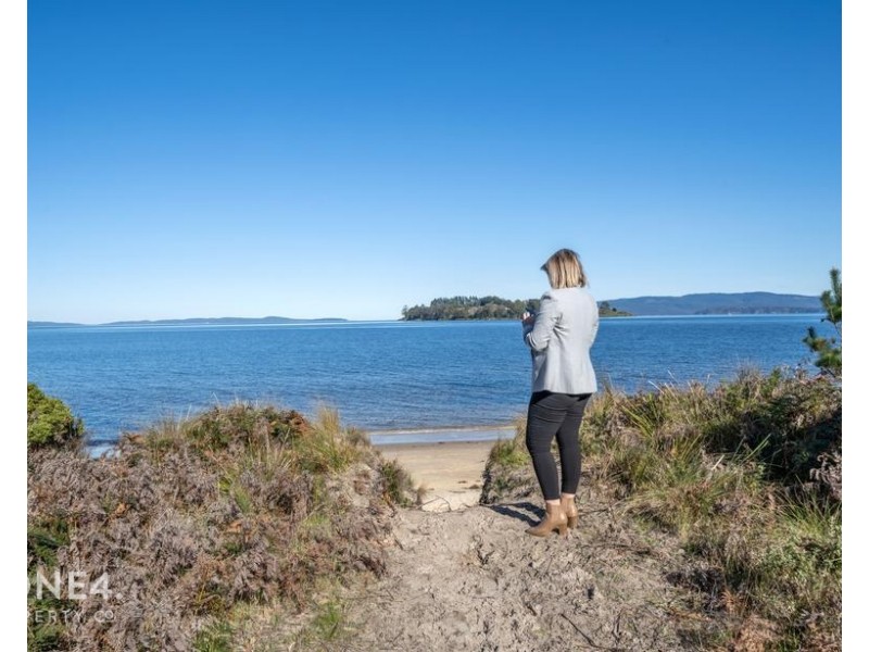 38 Lovering Avenue, Verona Sands TAS 7112