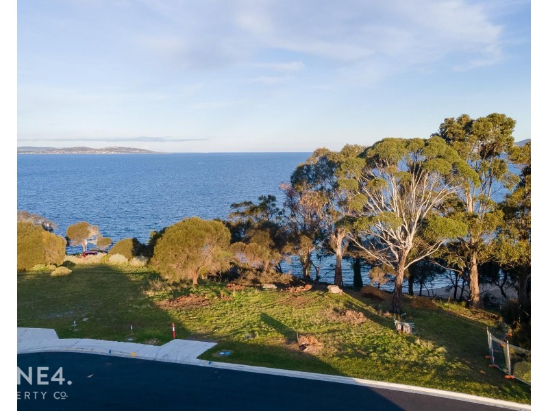 8/42 Home Avenue, Blackmans Bay TAS 7052