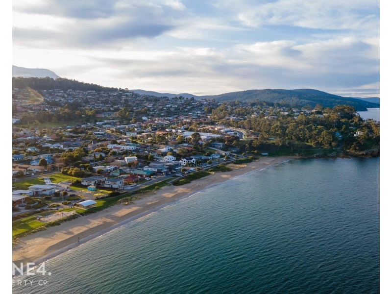 8/42 Home Avenue, Blackmans Bay TAS 7052