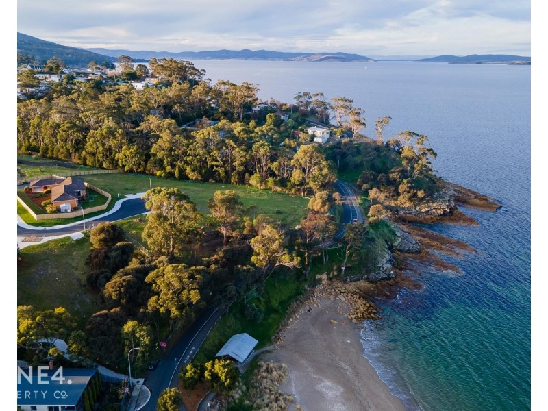 8/42 Home Avenue, Blackmans Bay TAS 7052
