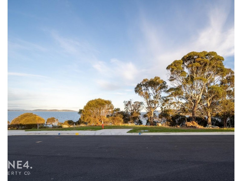 8/42 Home Avenue, Blackmans Bay TAS 7052