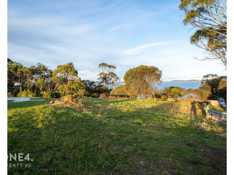 8/42 Home Avenue, Blackmans Bay TAS 7052