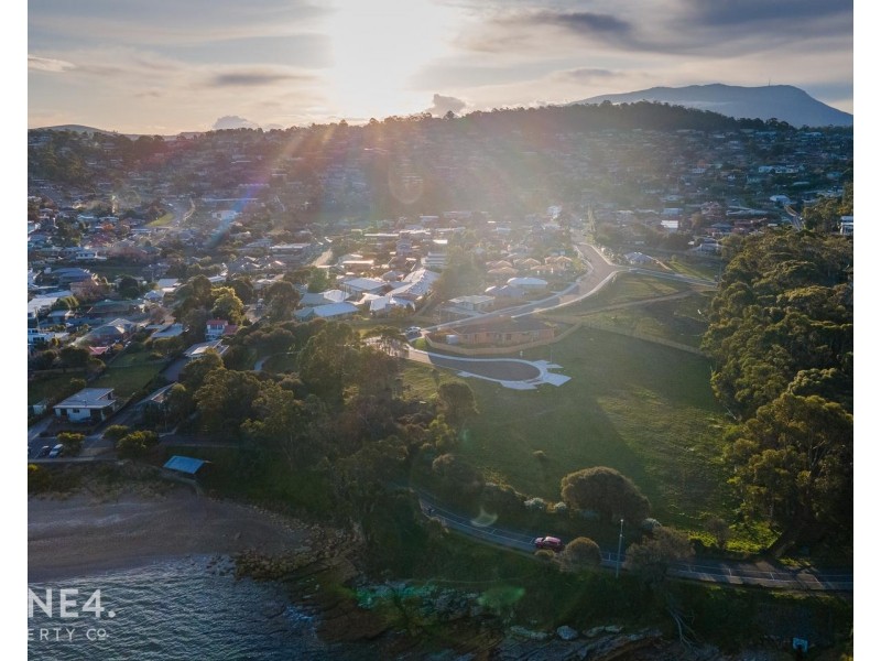 8/42 Home Avenue, Blackmans Bay TAS 7052