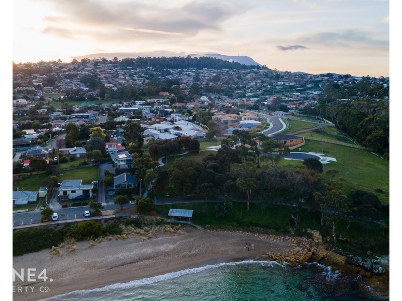 8/42 Home Avenue, Blackmans Bay TAS 7052