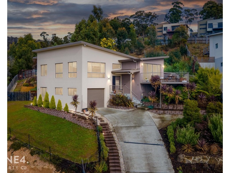 8 Lowrie Place, Glenorchy TAS 7010