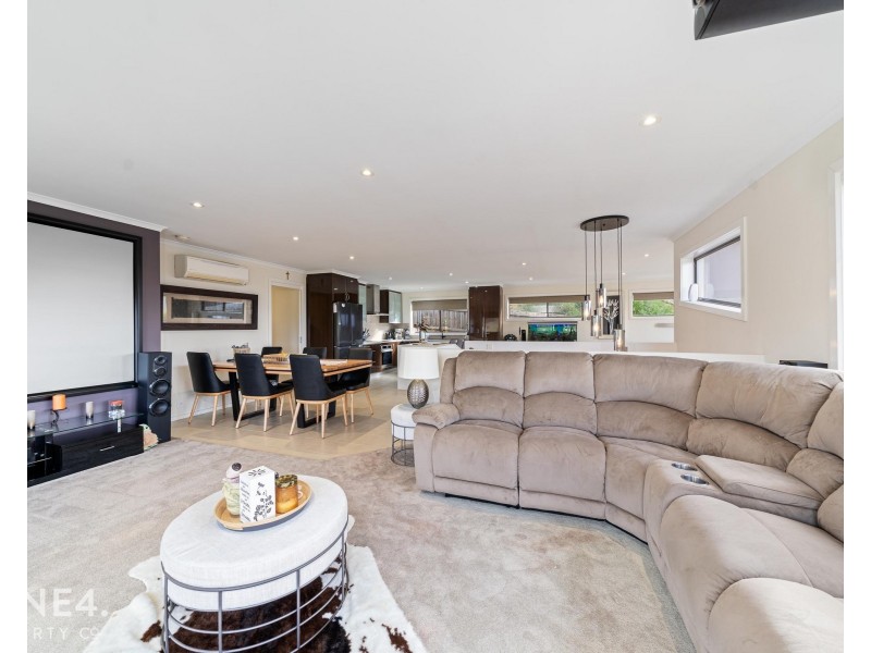 8 Lowrie Place, Glenorchy TAS 7010