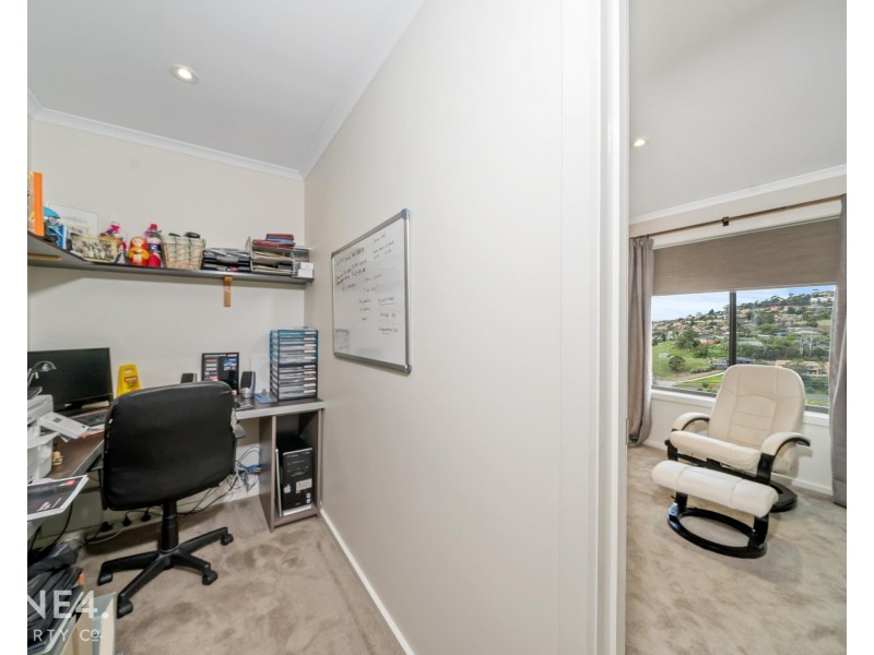 8 Lowrie Place, Glenorchy TAS 7010