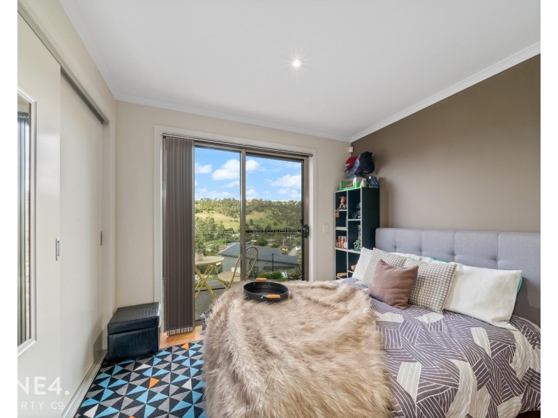 8 Lowrie Place, Glenorchy TAS 7010