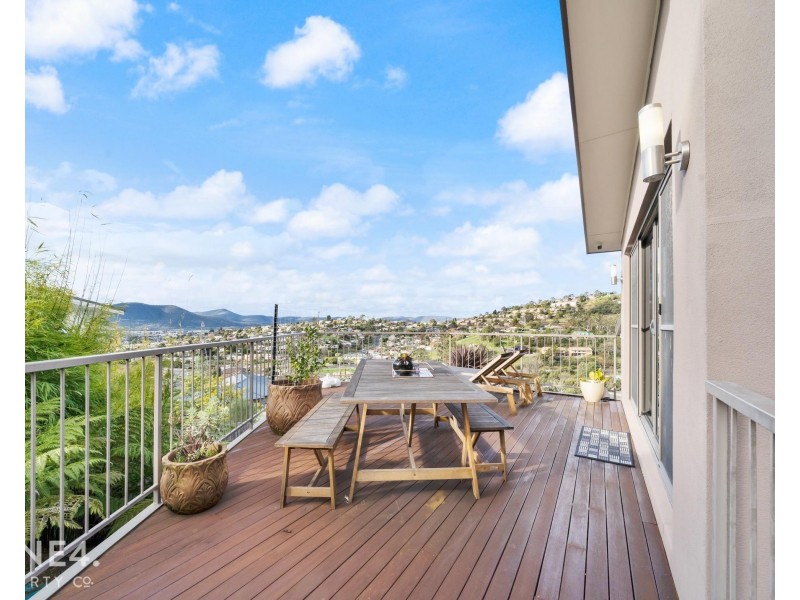 8 Lowrie Place, Glenorchy TAS 7010