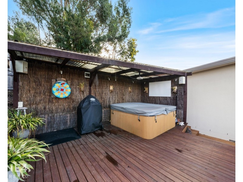 8 Lowrie Place, Glenorchy TAS 7010
