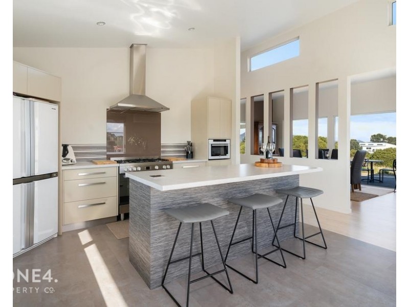 1348 Dolphin Sands Road, Dolphin Sands TAS 7190