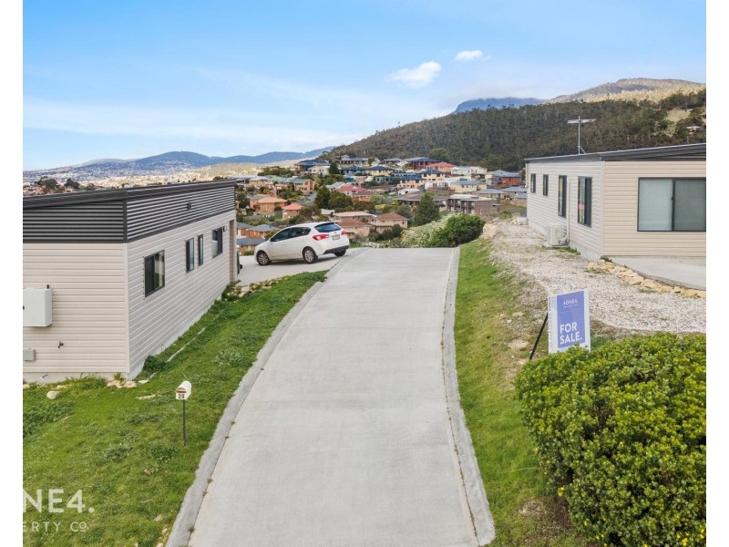 28 McGill Rise, Claremont TAS 7011