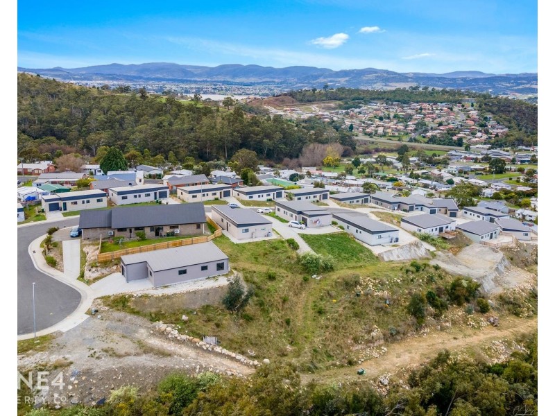 28 McGill Rise, Claremont TAS 7011