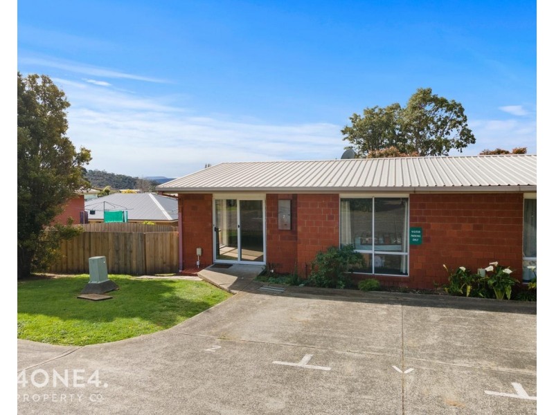 2/104 Abbotsfield Road, Claremont TAS 7011