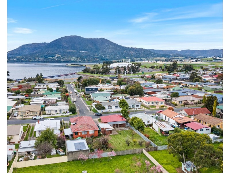 36 Grove Road, Glenorchy TAS 7010