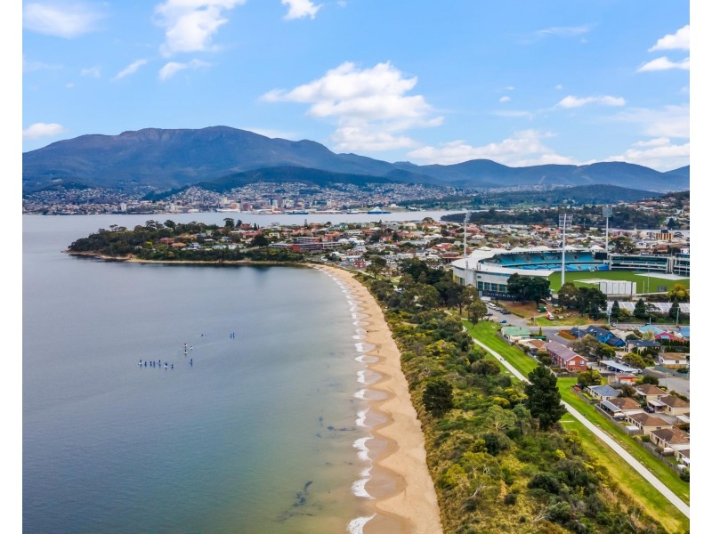 14 Beach Street, Bellerive TAS 7018
