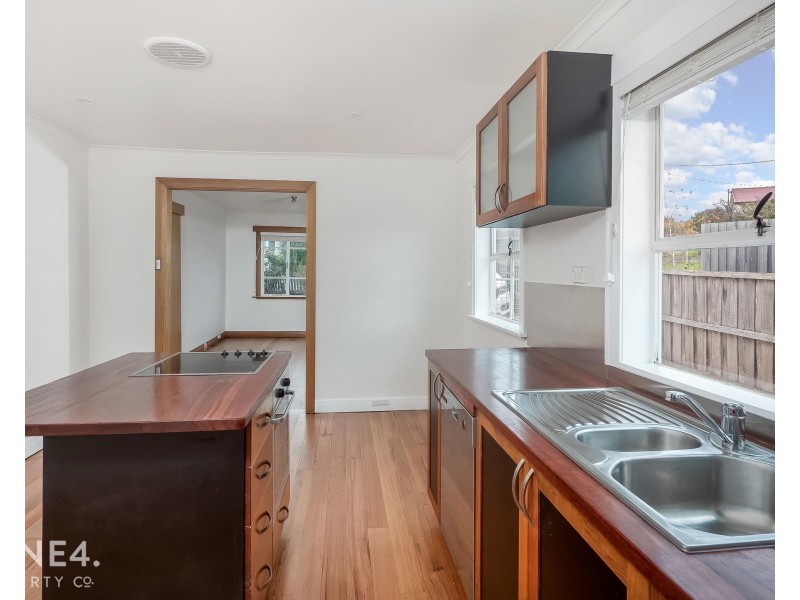 26 Arundel Street, Derwent Park TAS 7009