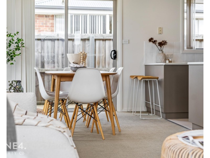 8/1-3 Leighland Road, Claremont TAS 7011