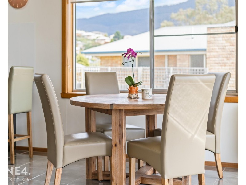 7 Brendan Crescent, Austins Ferry TAS 7011