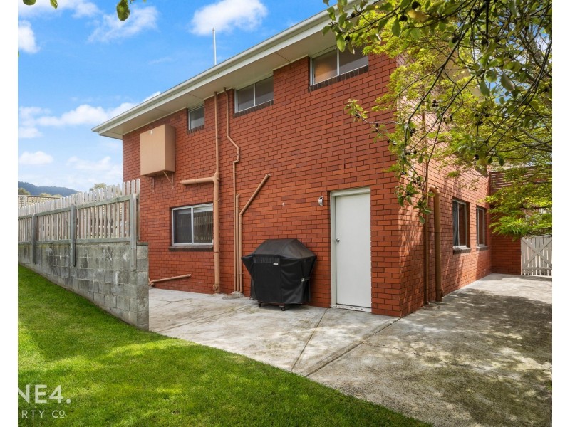 7 Brendan Crescent, Austins Ferry TAS 7011
