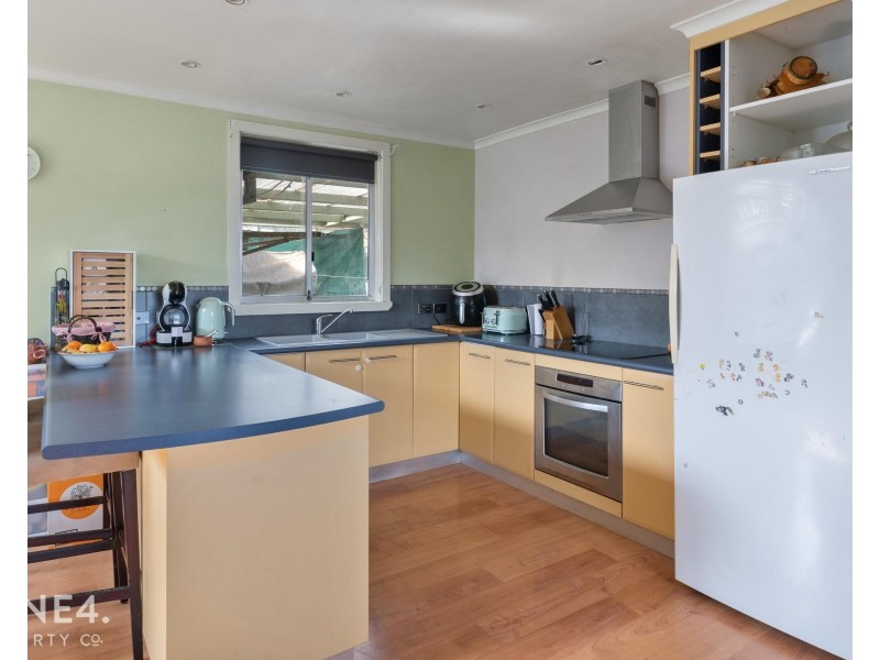 6 Walker Crescent, Bridgewater TAS 7030