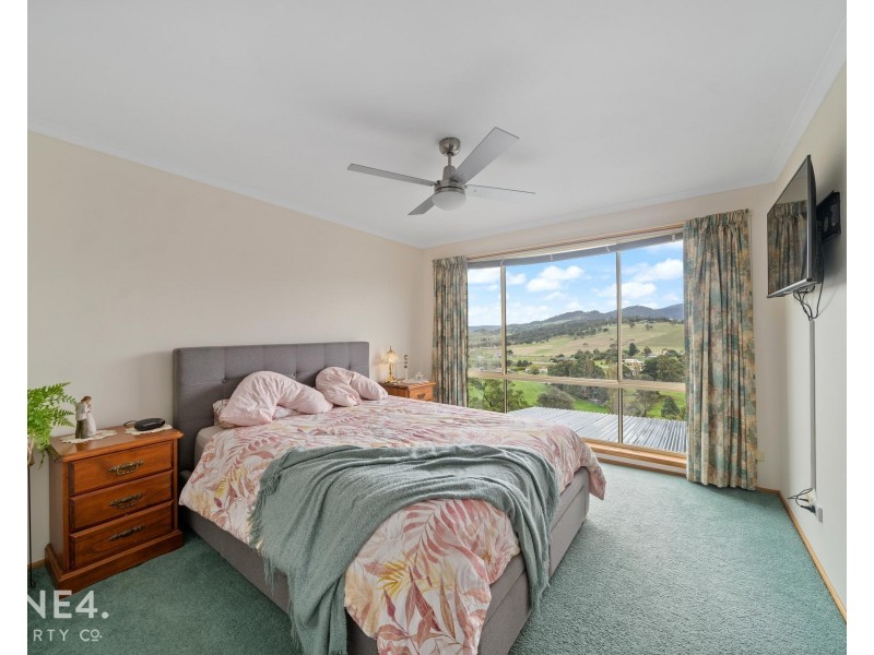 24 Vineyard Drive, Tea Tree TAS 7017