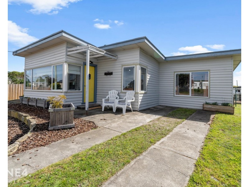 7 Fifth Avenue, Dodges Ferry TAS 7173