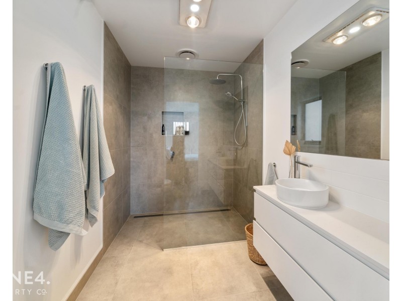 4 Lowlynn Court, Geilston Bay TAS 7015