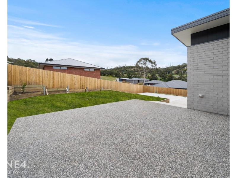 4 Lowlynn Court, Geilston Bay TAS 7015
