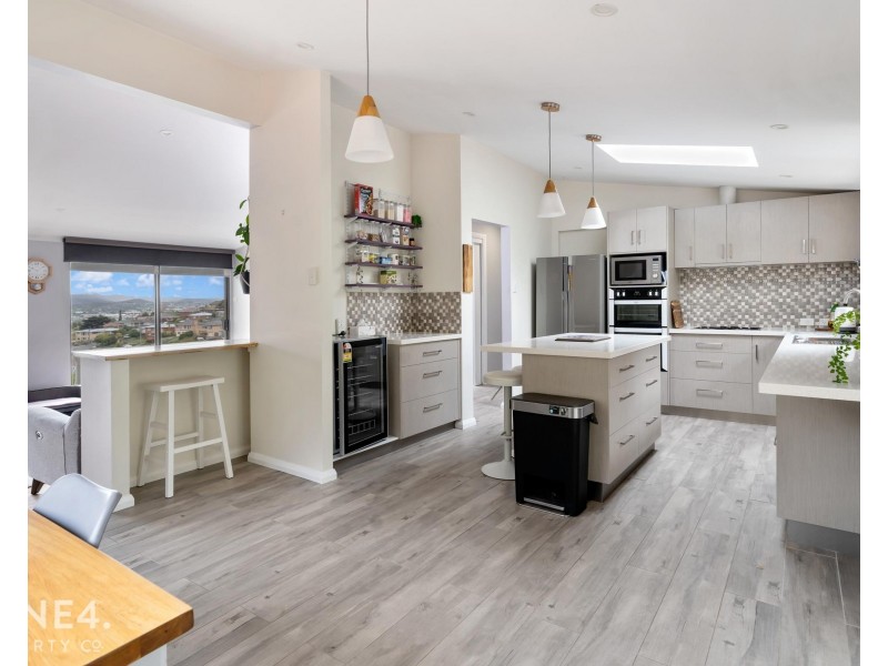 14 Taylor Court, Rosetta TAS 7010
