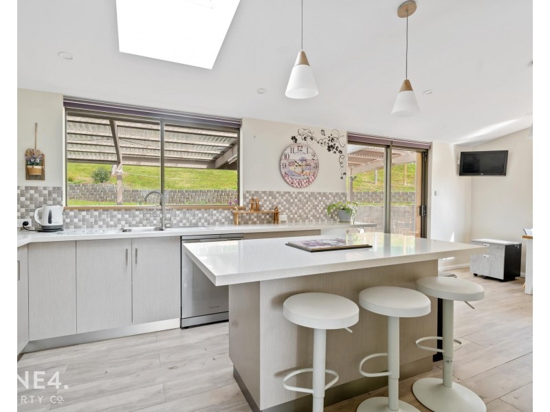 14 Taylor Court, Rosetta TAS 7010