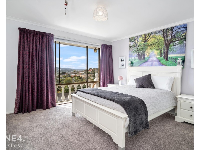 14 Taylor Court, Rosetta TAS 7010