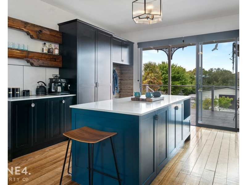 15 Parliament Street, Sandy Bay TAS 7005