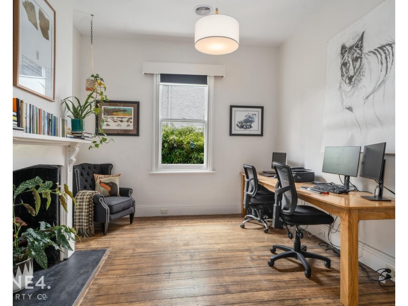 15 Parliament Street, Sandy Bay TAS 7005