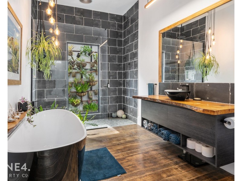 15 Parliament Street, Sandy Bay TAS 7005