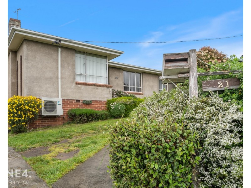 21 Moondah Drive, Berriedale TAS 7011