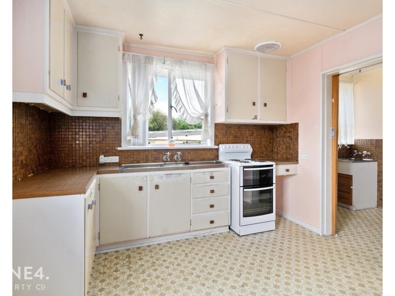 21 Moondah Drive, Berriedale TAS 7011