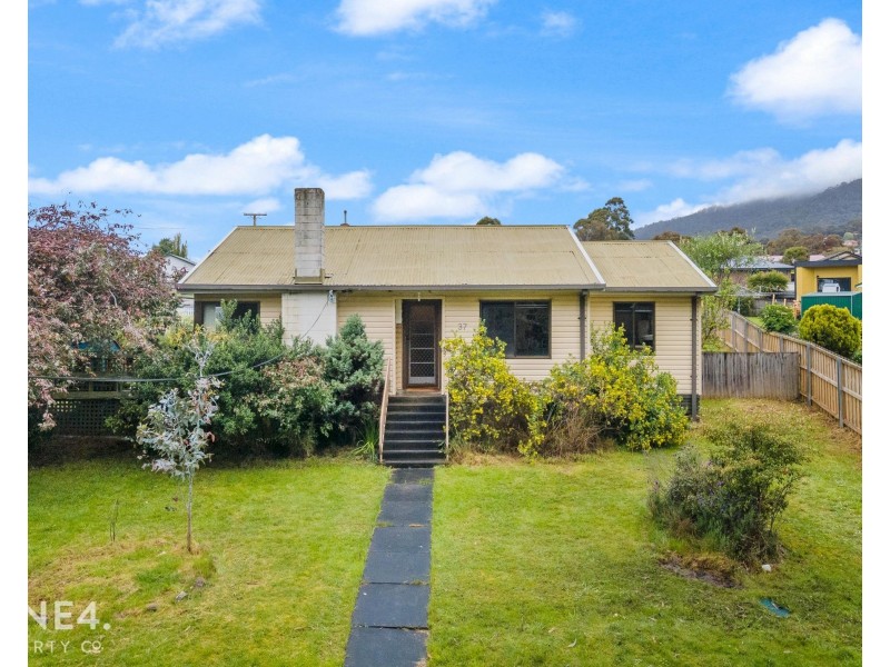 37 Arunta Crescent, Chigwell TAS 7011